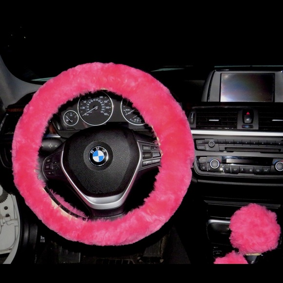 pink fluffy winter warm fur car accessories Steering Wheel Cover 3 piece set - Picture 3 of 6